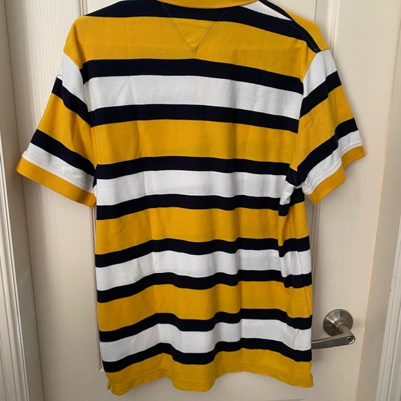 (NWOT) TOMMY HILFIGER Custom Performance Fit Polo - Picture 3 of 4